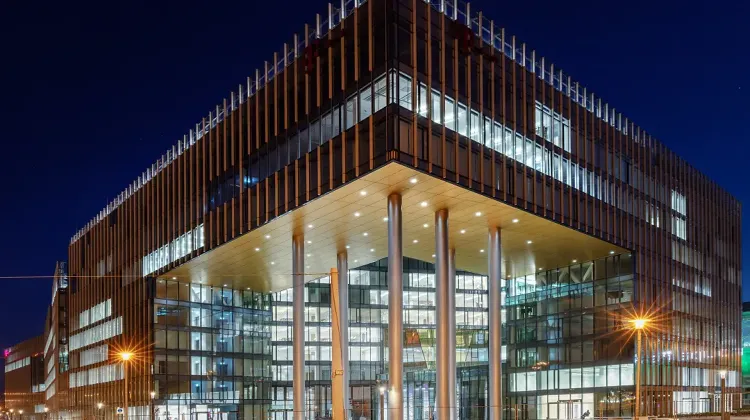 Barista állás Budapest - fekete