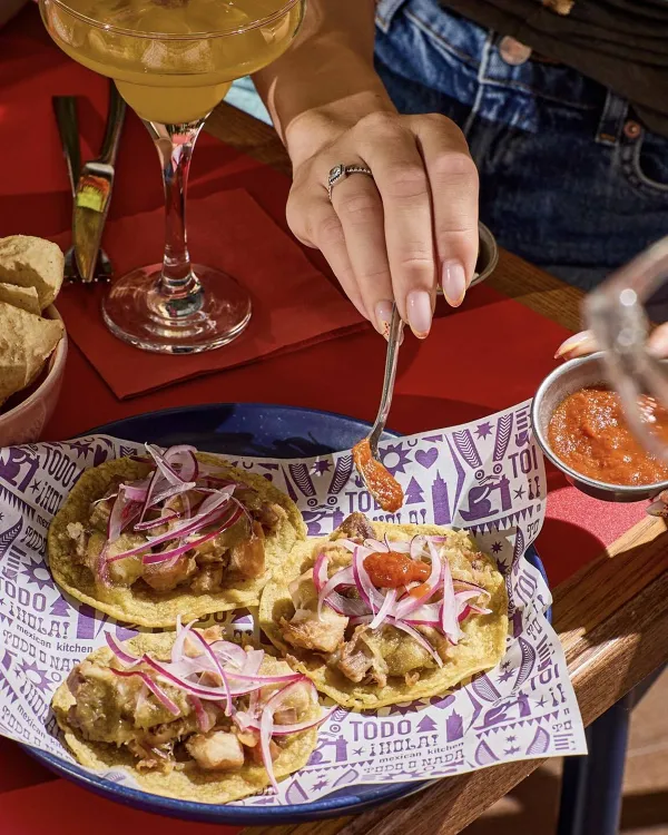 TODO Mexican Kitchen munkahelyi fotója - Segédfelszolgáló állás Budapest (Kép 2)