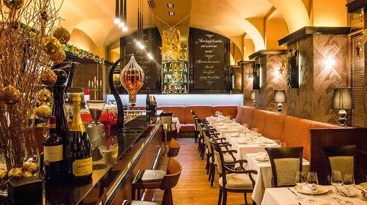 Cukrász állás Budapest - Rézkakas FineBistro