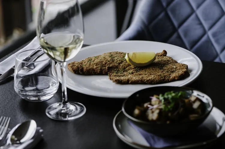 Port étterem&panzió munkahelyi fotója - Szakács állás Balatonmáriafürdő (Kép 1)