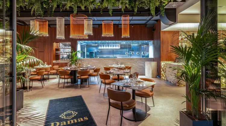 Segédfelszolgáló állás Budapest - Damas Budapest