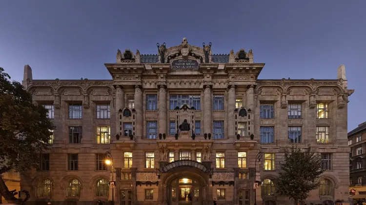 Pultos állás Budapest - Scheffau Kft.