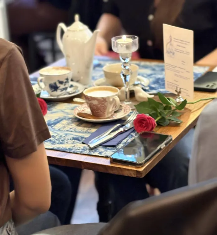 Aranypinty munkahelyi fotója - Reggeliztető szakács állás Budapest (Kép 1)