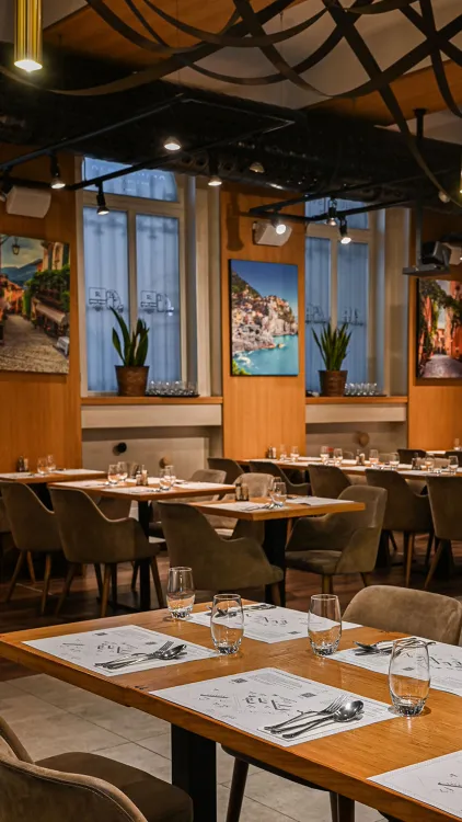 Ape Regina Étterem munkahelyi fotója - Hostess állás Budapest (Kép 2)