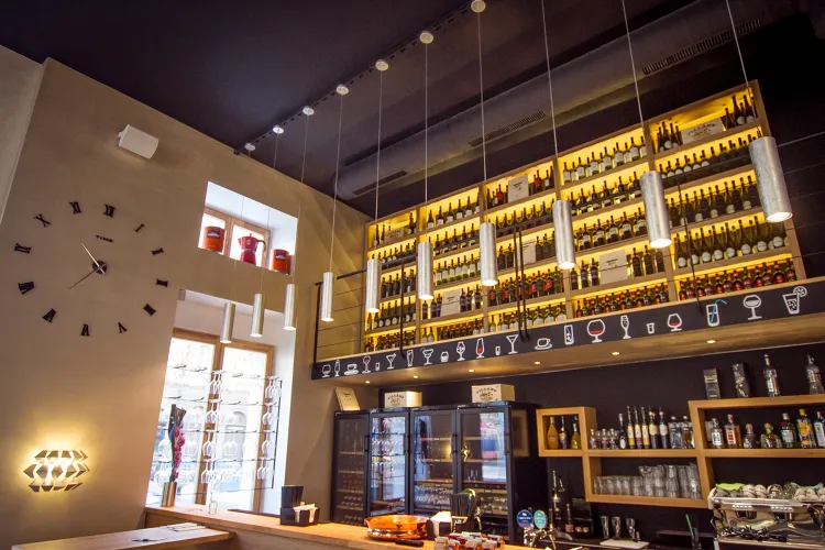 Ape Regina Étterem munkahelyi fotója - Hostess állás Budapest (Kép 3)