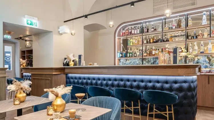 Pultos állás Budapest - BasiliQ Hotel