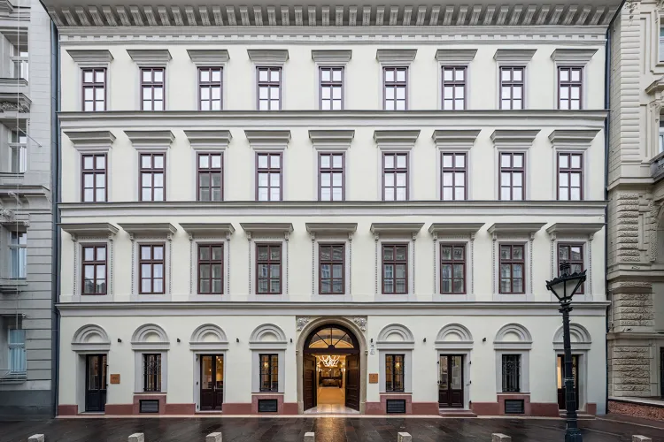 BasiliQ Hotel munkahelyi fotója - F&B Supervisor állás Budapest (Kép 2)