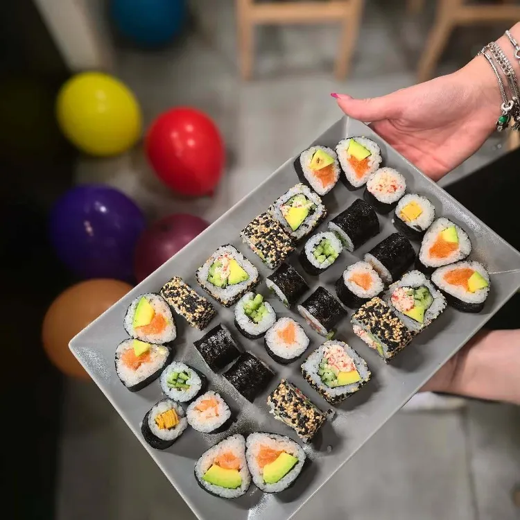 Sushi Time munkahelyi fotója - Kasszás állás Budapest (Kép 2)