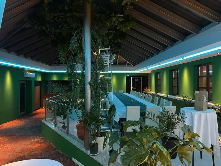 Gastland M0 Hotel munkahelyi fotója - Gondnok állás Szigetszentmiklós (Kép 2)