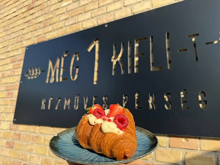 Bisztró/Kézműves pékség munkahelyi fotója - Reggeliztető szakács állás Budapest (Kép 3)