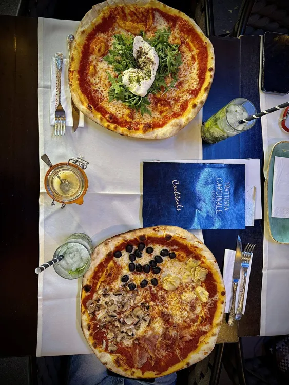 Trattoria Cardinale munkahelyi fotója - Segédfelszolgáló állás Budapest (Kép 2)