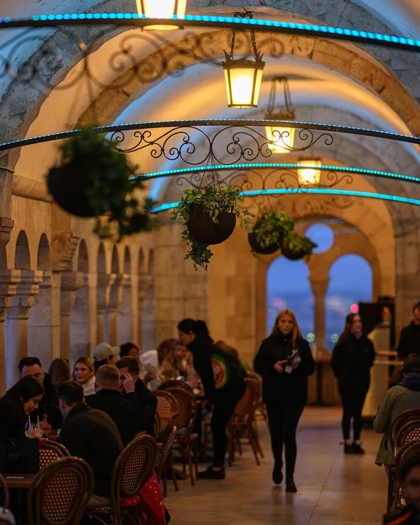 Halászbástya étterem munkahelyi fotója - Pizza szakács állás Budapest (Kép 3)