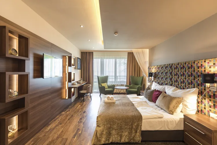 Tópart Hotel Étterem munkahelyi fotója - Recepció állás Balatonvilágos (Kép 2)