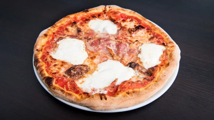 Capri Pizzéria munkahelyi fotója - Pizza szakács állás Budapest (Kép 1)