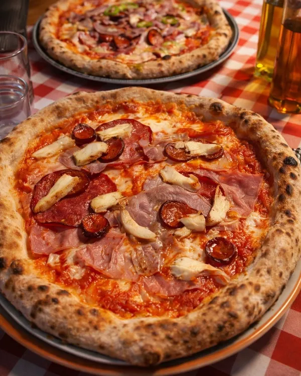 Kertvárosi Pizzéria munkahelyi fotója - Pizza szakács állás Budapest (Kép 3)