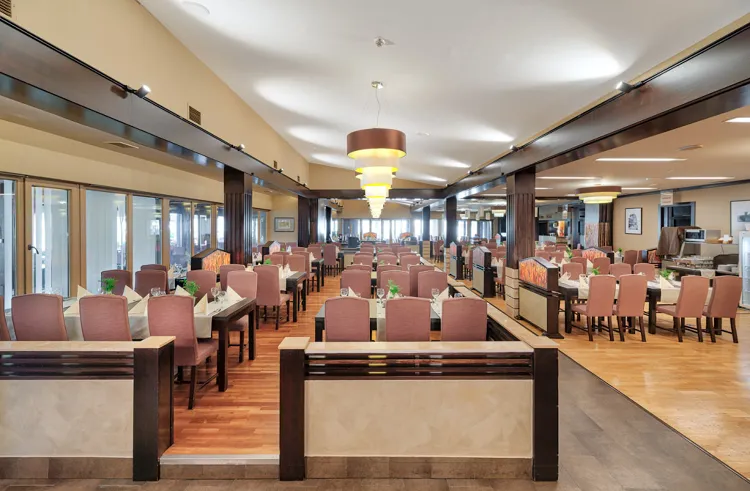 Hotel Visegrád munkahelyi fotója - Recepció állás Visegrád (Kép 1)