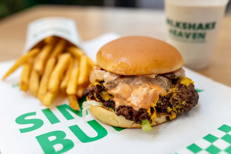 Simon's Burger munkahelyi fotója - Egyéb szakember állás Budapest (Kép 1)