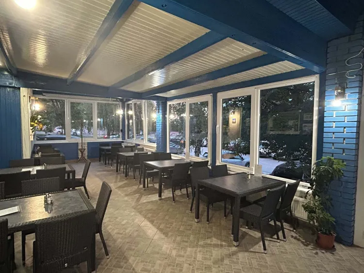 Pyrgos Taverna munkahelyi fotója - Felszolgáló Pincér állás Budaörs (Kép 1)