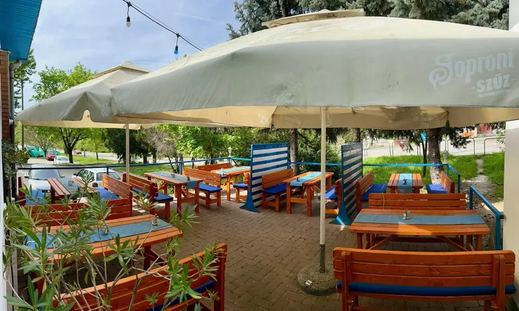 Pyrgos Taverna munkahelyi fotója - Felszolgáló Pincér állás Budaörs (Kép 2)