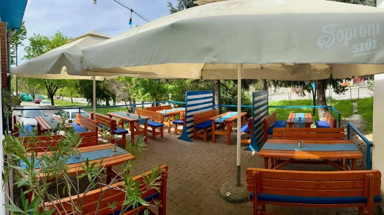Felszolgáló Pincér állás Budaörs - Pyrgos Taverna