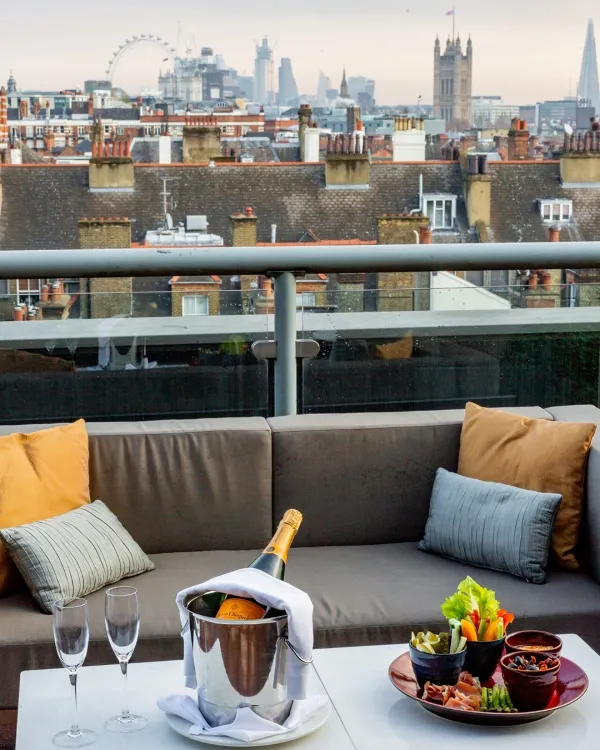 Park Plaza**** munkahelyi fotója - Felszolgáló Pincér állás Budapest (Kép 3)
