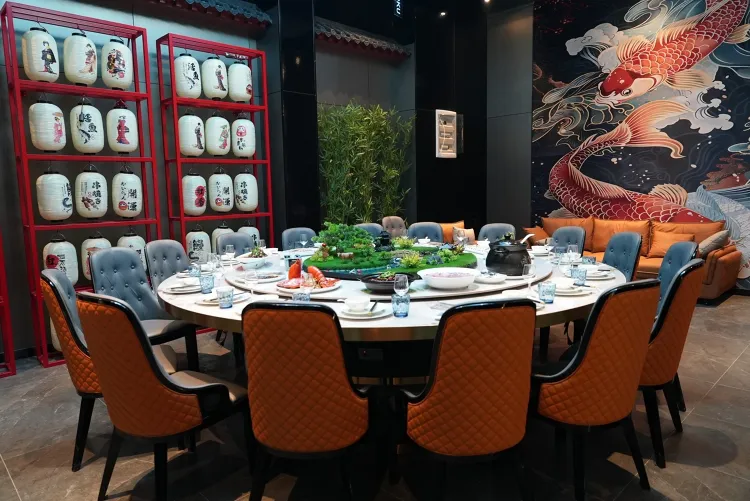 Whale Restaurant munkahelyi fotója - Segédfelszolgáló állás Budapest (Kép 1)