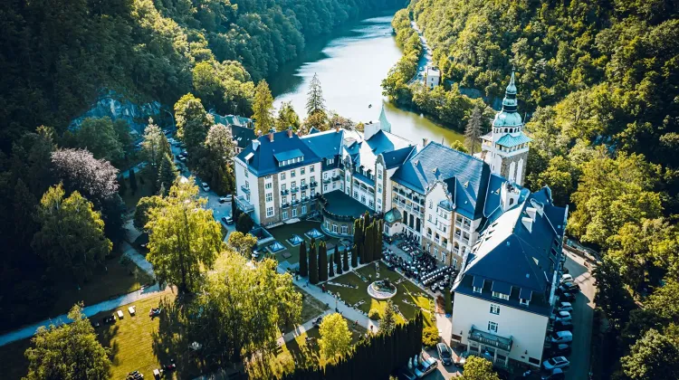 Recepció állás Miskolc - Hotel Palota Lillafüred