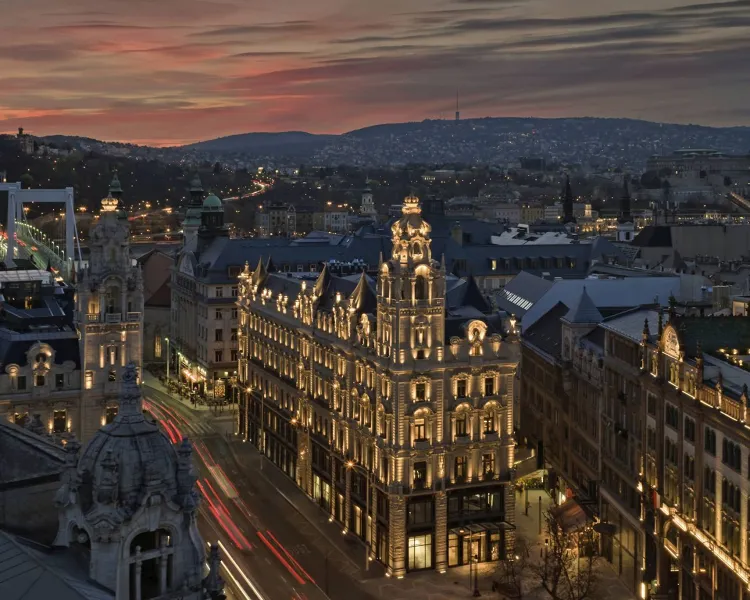 The St. Regis Budapest munkahelyi fotója - Szállodai szakács állás Budapest (Kép 2)