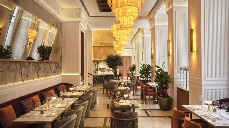 Felszolgáló Pincér állás Budapest - The St. Regis Budapest