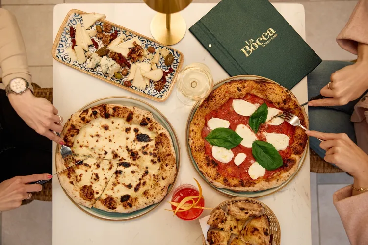 Hello Vendég Cégcsoport munkahelyi fotója - Pizza szakács állás Budapest (Kép 2)