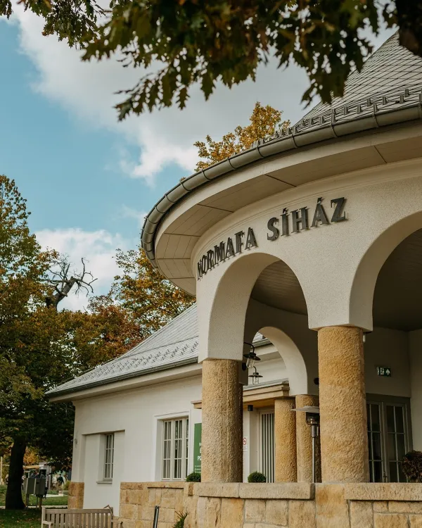 Normafa Síház Étterem munkahelyi fotója - Egyéb szakember állás Budapest (Kép 2)