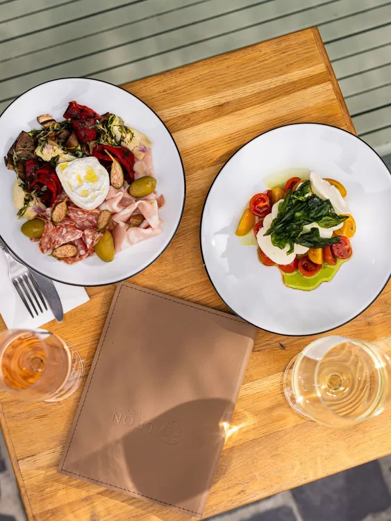 Leon Osteria munkahelyi fotója - Felszolgáló Pincér állás Budapest (Kép 3)