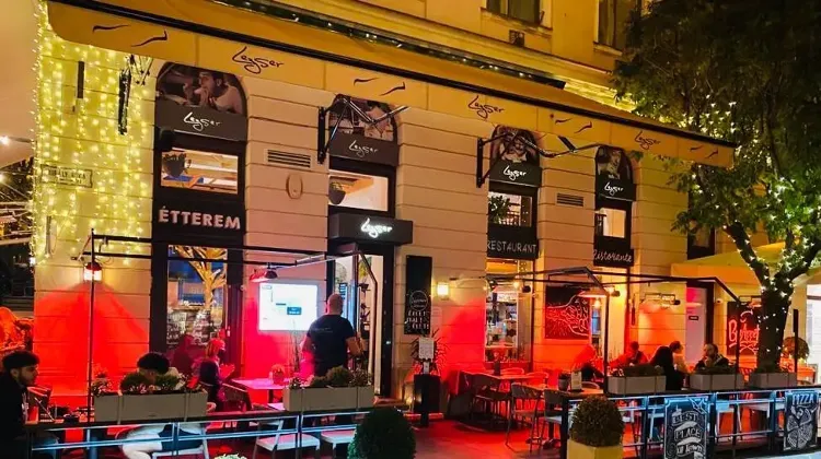 Szakács állás Pécs - Lezser bárkonyha