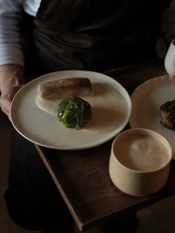 M15 Restaurant Kft munkahelyi fotója - Felszolgáló Pincér állás Pócsmegyer (Kép 2)