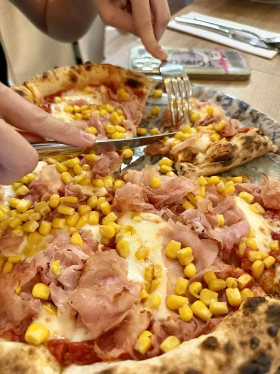 Nella Valle Pizzeria munkahelyi fotója - Pizza szakács állás Budapest (Kép 2)