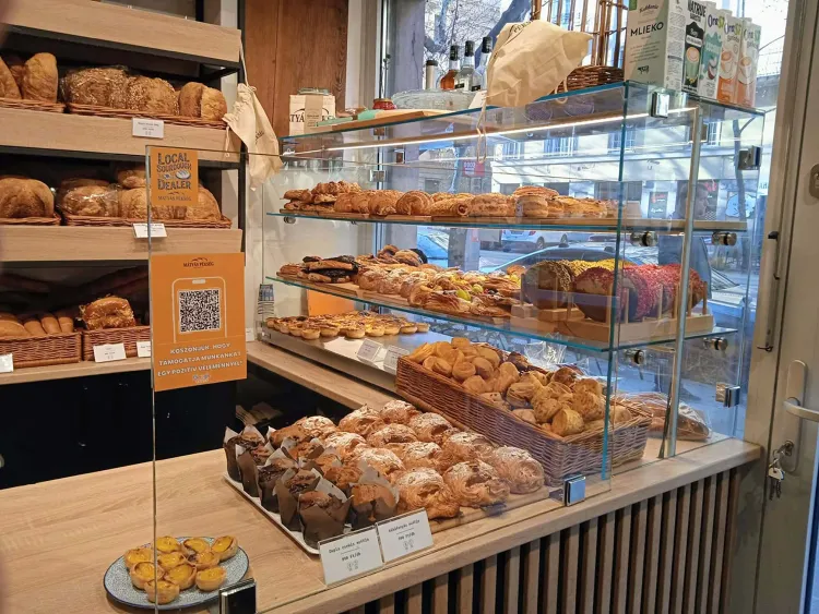 Lisboa Pékség munkahelyi fotója - Csomagoló állás Budapest (Kép 1)