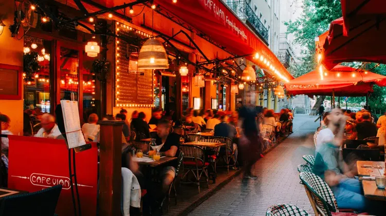 Pultos állás Budapest - Café Vian