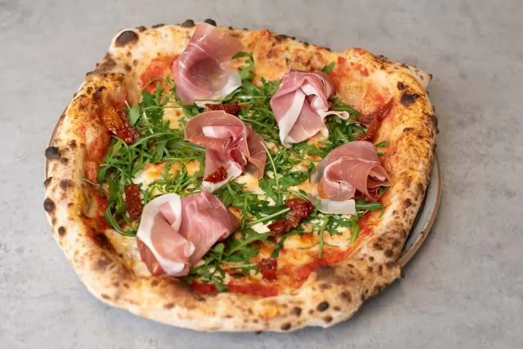 Falide-Faloda Kft. munkahelyi fotója - Pizza szakács állás Budapest (Kép 1)