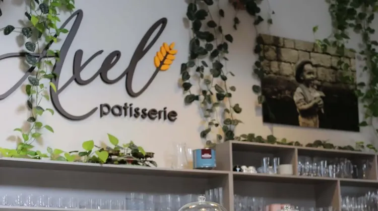 Reggeliztető szakács állás Törökbálint - Axel Cukraszda