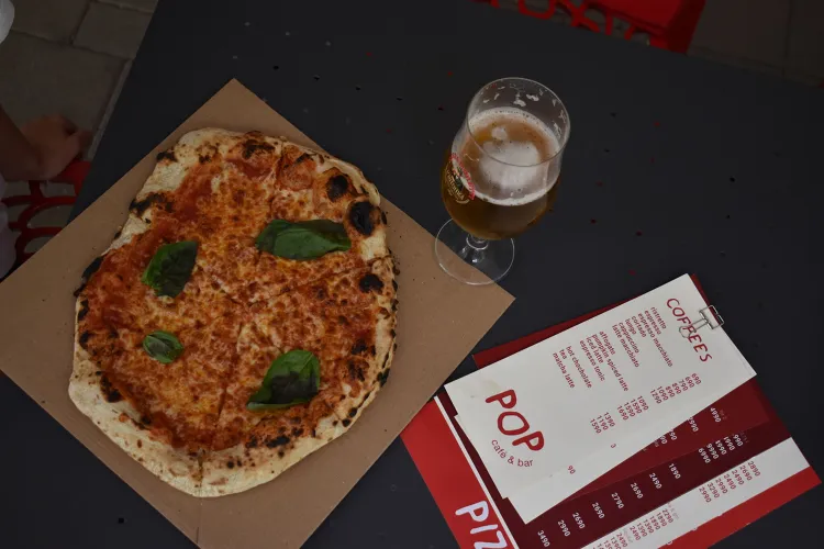 Pop Cafe & bar munkahelyi fotója - Pizza szakács állás Budapest (Kép 2)