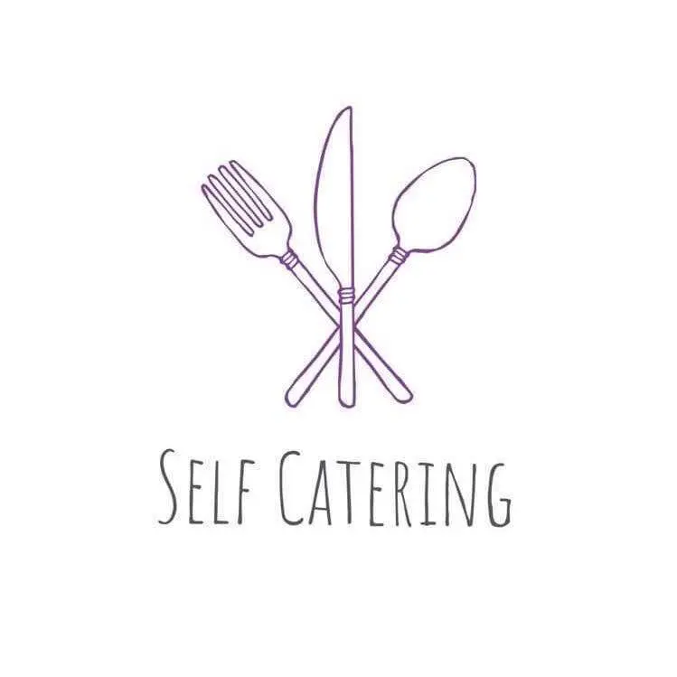 Self Catering logója