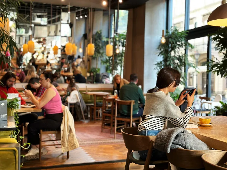 VAJ SAS munkahelyi fotója - Barista állás Budapest (Kép 2)