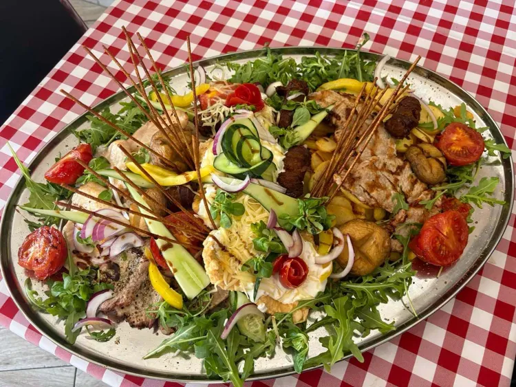 Rákóczi Étterem munkahelyi fotója - Konyhai kisegítő állás Budapest (Kép 1)