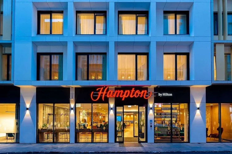 Hilton Garden Inn munkahelyi fotója - Felszolgáló Pincér állás Budapest (Kép 1)
