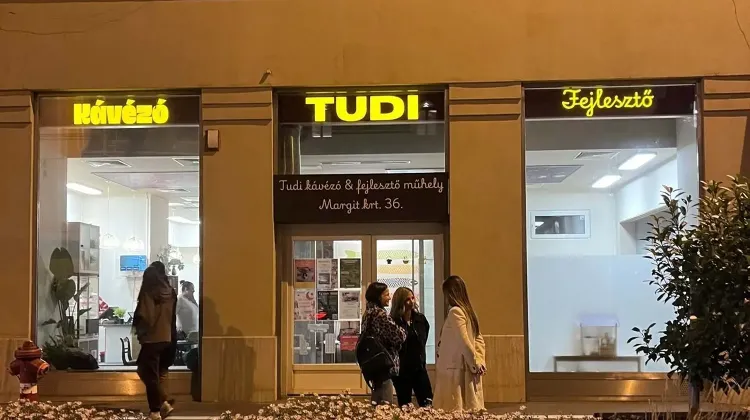 Barista állás Budapest - A Grund